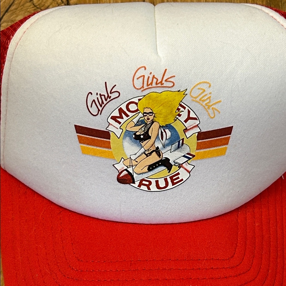 Motley Crue Girls Girls Girls Adjustable Trucker Cap Red/White New - Picture 2 of 5